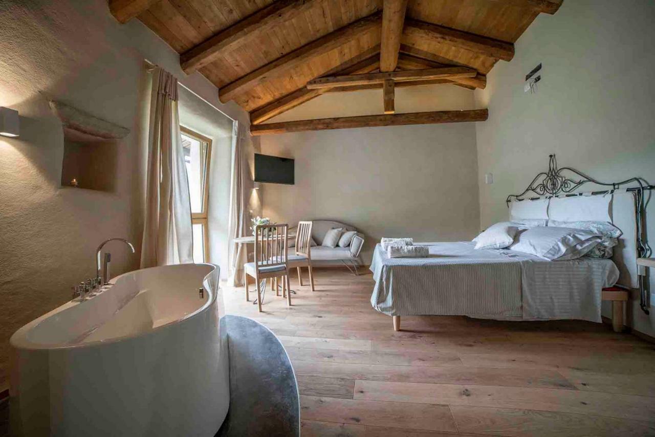 Tenuta Armonia Clavesana ภายนอก รูปภาพ